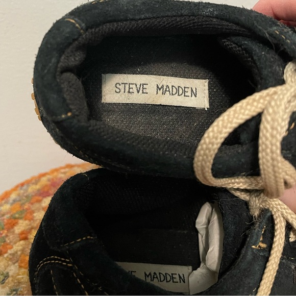 SOLD - Picture 5 of 6